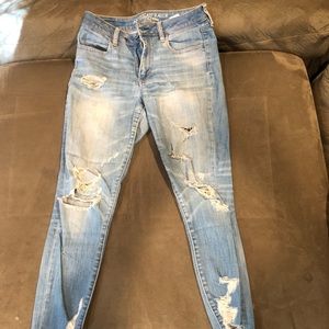 American Eagle Distressed Hi-Rise Jeggings